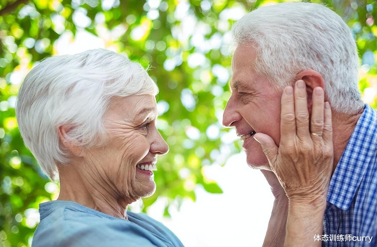 缺铁性贫血|人老了,不在于运动,不在于喝水,过了60岁,请牢记4项长寿准则