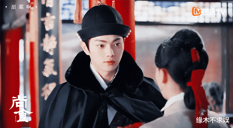 许凯|许凯线下被拍，脱离《尚食》滤镜，27岁他生图长这样