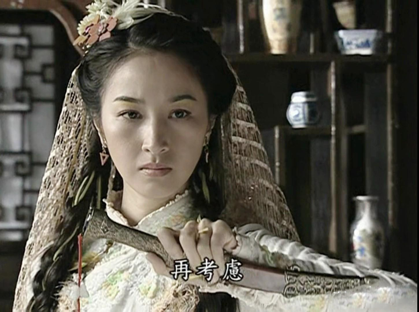 异域|8版霍青桐与“第一美人”香香公主对比，一对异域姐妹花，谁更美