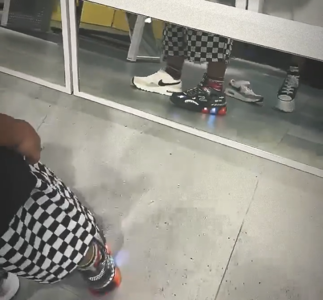 张柏芝|张柏芝罕见分享三胎爱子动态,不满4岁小王子长大了,让妈妈安静