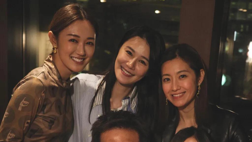 唐诗咏|TVB视后疑似有新恋情！现身为圈外异性庆生，动作亲密惹关注