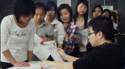 求职|“我们是招工人不是招小三！”学生求职提问反被呛