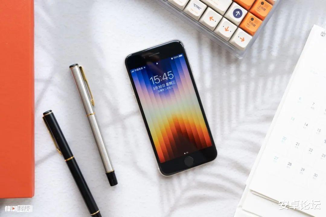 苹果|全网都在骂iPhone的刘海，这男人得背锅
