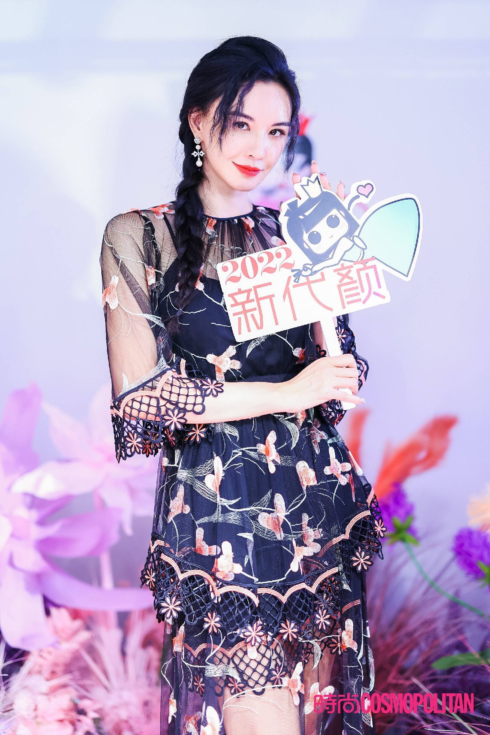 莫小棋|莫小奇受邀出席2022时尚COSMO美容大奖 变身美丽品鉴官玩转潮流