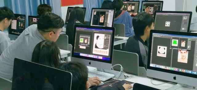 职业教育|中公职教扩容,万亿赛道升维在即