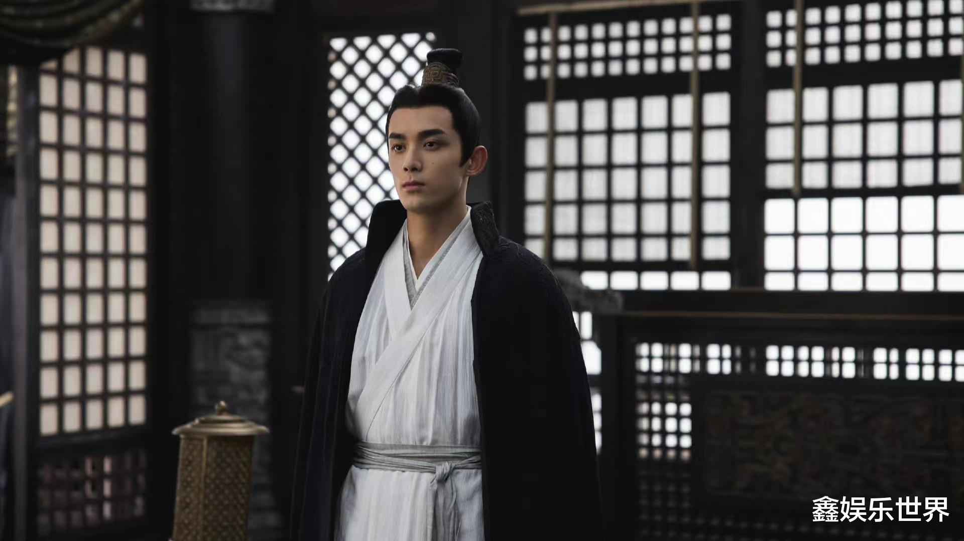 玫瑰之战|《庆余年》导演的新作品,首播就是全国收视第二,配角个个是亮点