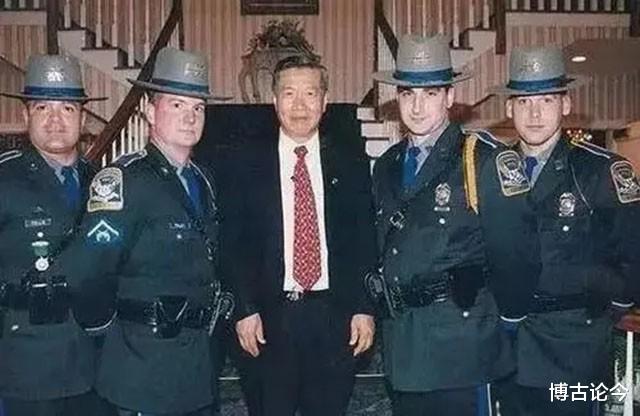 |神探李昌钰80岁娶小18岁粉丝，彼此相识14年，发妻去世后低调再婚