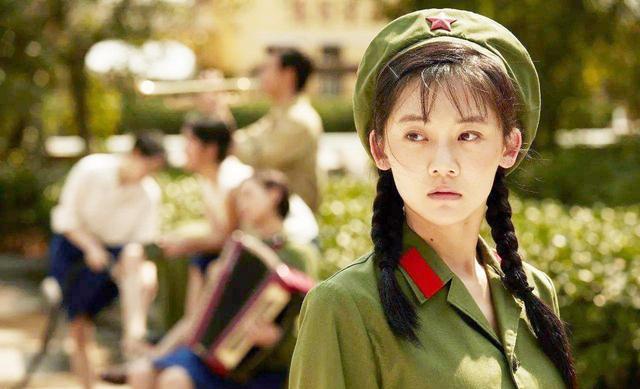 芳华|捧红苗苗、钟楚曦的《芳华》原著：看不懂是幸运，看懂了是心酸