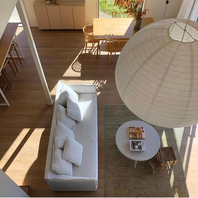 新西新西兰太太的山谷之家火了，简单宁静，在山上养女儿，羡慕