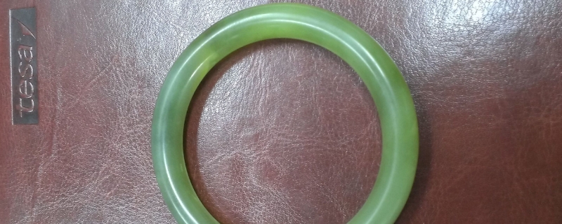 黄龙玉|和田玉岫玉黄龙玉翡翠的区别