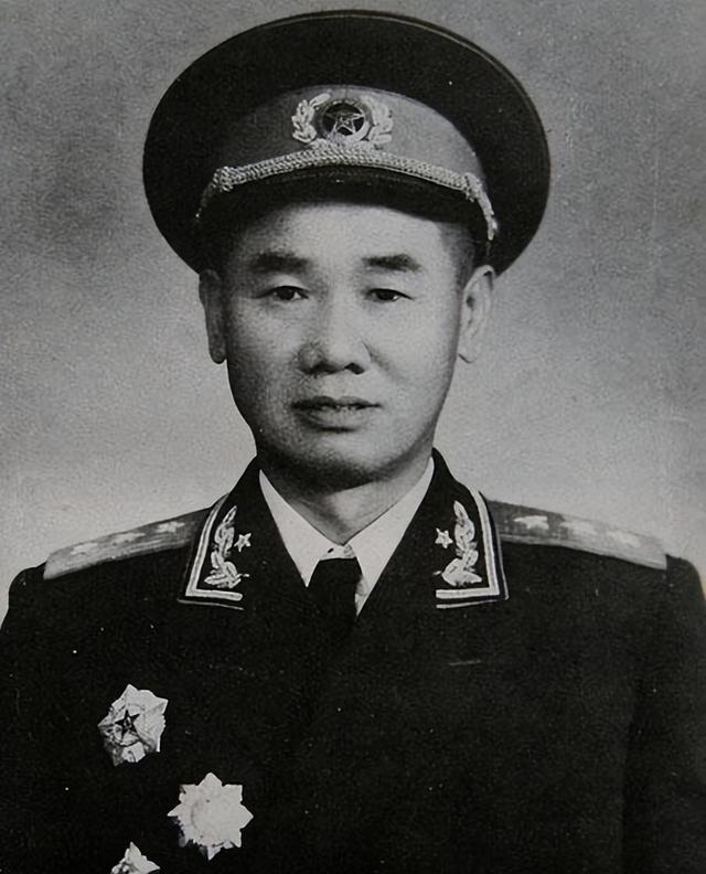 1983年严打,5位高干子弟被当作典型枪毙,全国刮起一阵扫恶风暴