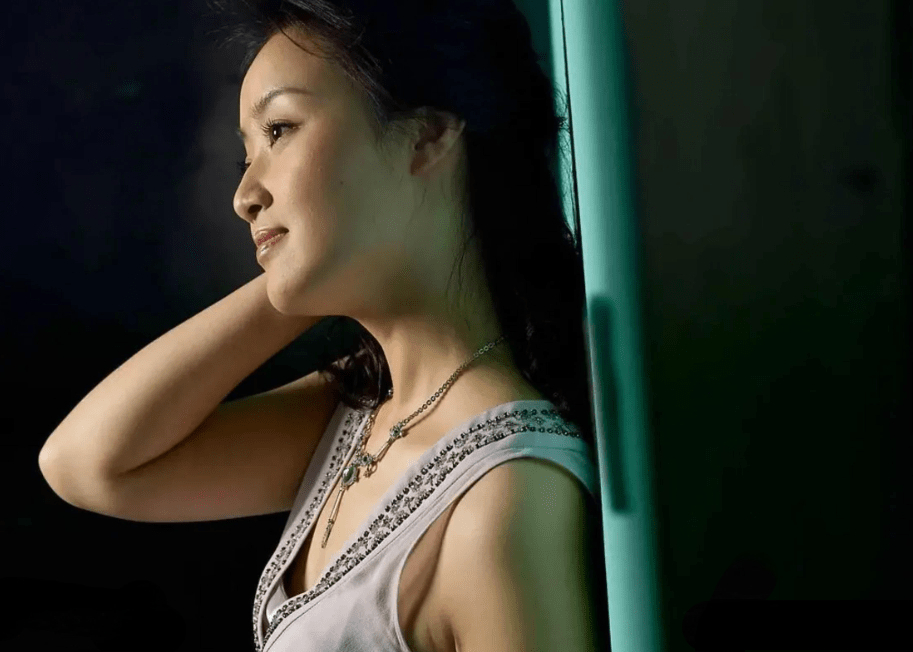 赵子琪|赵子琪晒图，好漂亮啊！好久没见她了！差点以为她淡出了娱乐圈