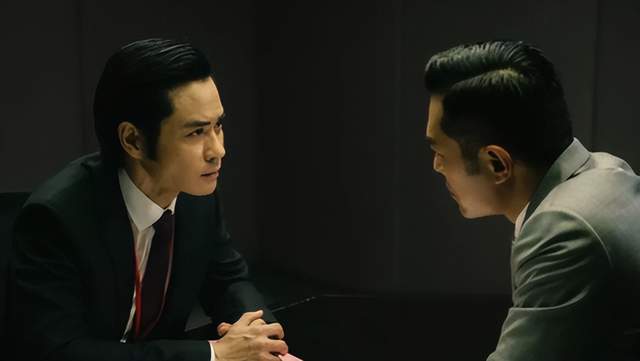 TVB|TVB视帝，娶小22岁豪门娇妻，如今52岁官宣三胎，四年抱仨太恩爱