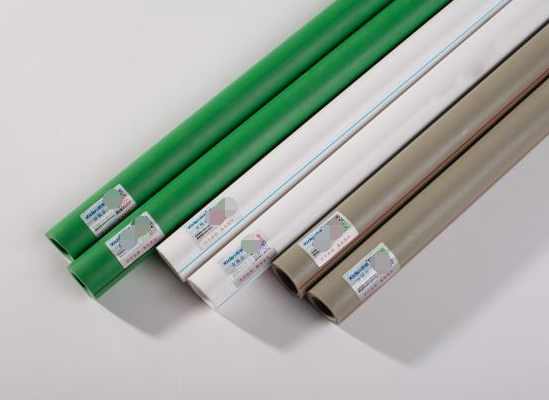 PPR水管买白色的还是绿色的?若不是老师傅提醒,差点跟风买错了!