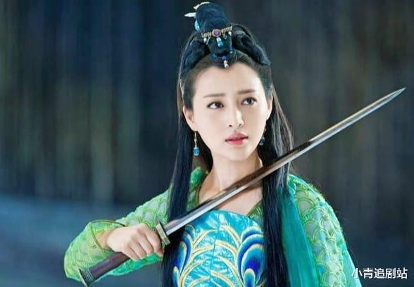 董璇|演女鲛人的那么多,有的一脸塑料感,有的凭借颜值,成功逆袭