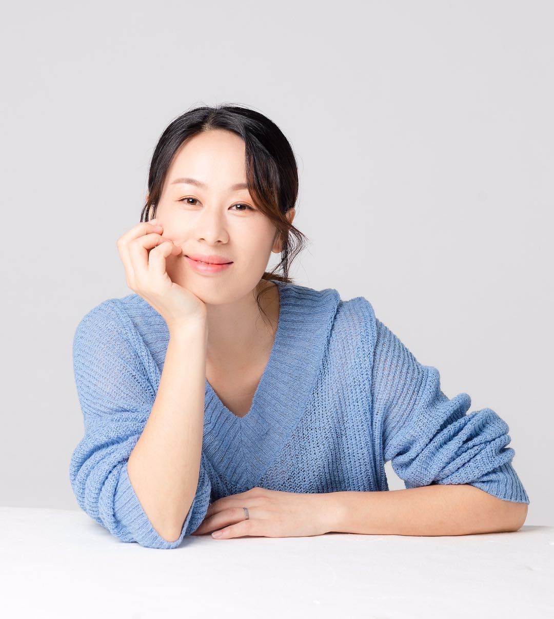 按摩 女人的“衰老感”不只因长相，还有4点才是根源，中年阿姨要注意