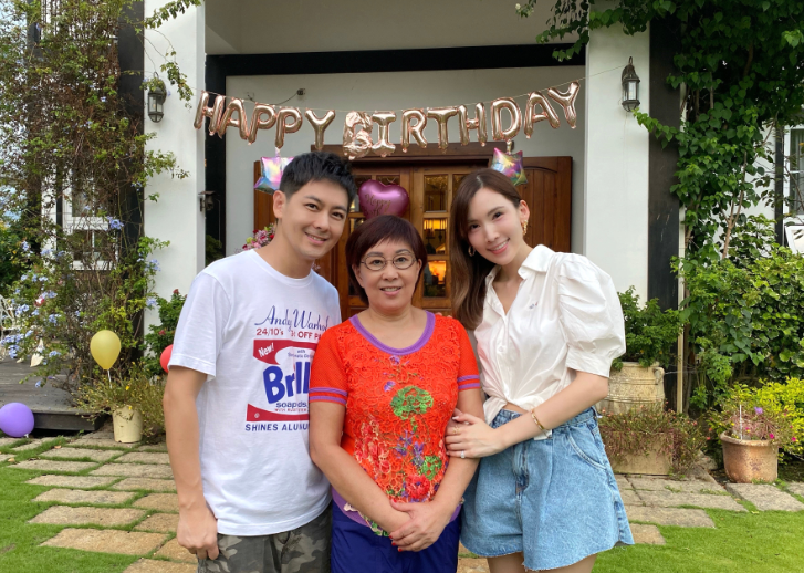 林志颖|48岁林志颖晒庆生照，身形消瘦脸部恢复如初！右手仍无力切蛋糕