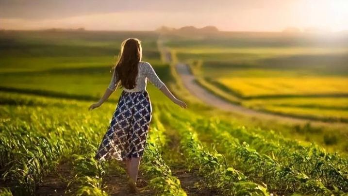 人生如戏|人生如戏，全靠演技：该怂就怂，该硬就硬，该装就装