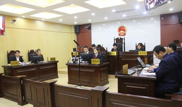 案例：女大学生为给男友买手机，不惜委身包工头，事后胸部被割下