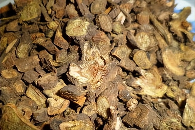 饮食|嗓子里总有痰?还吐不完?教你一招切断“生痰之源”