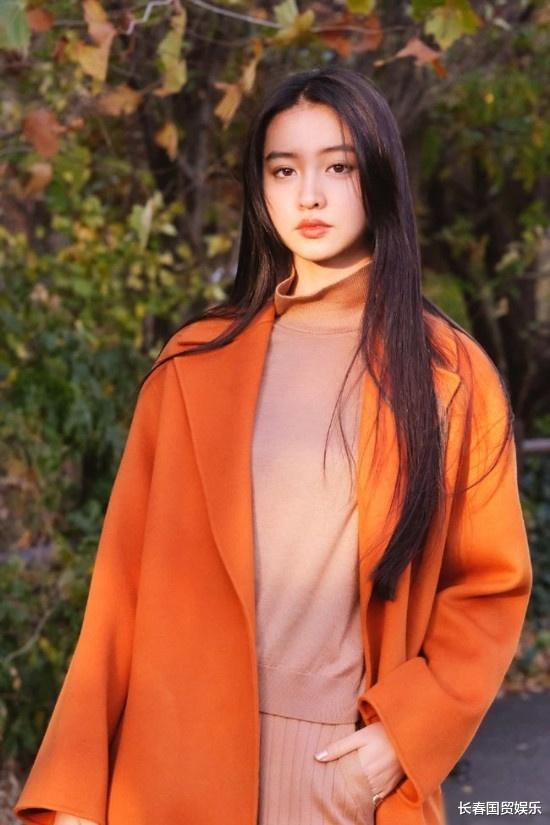 木村拓哉|木村拓哉20岁大女儿近照曝光，长发披肩清纯甜美，颜值不输妹妹
