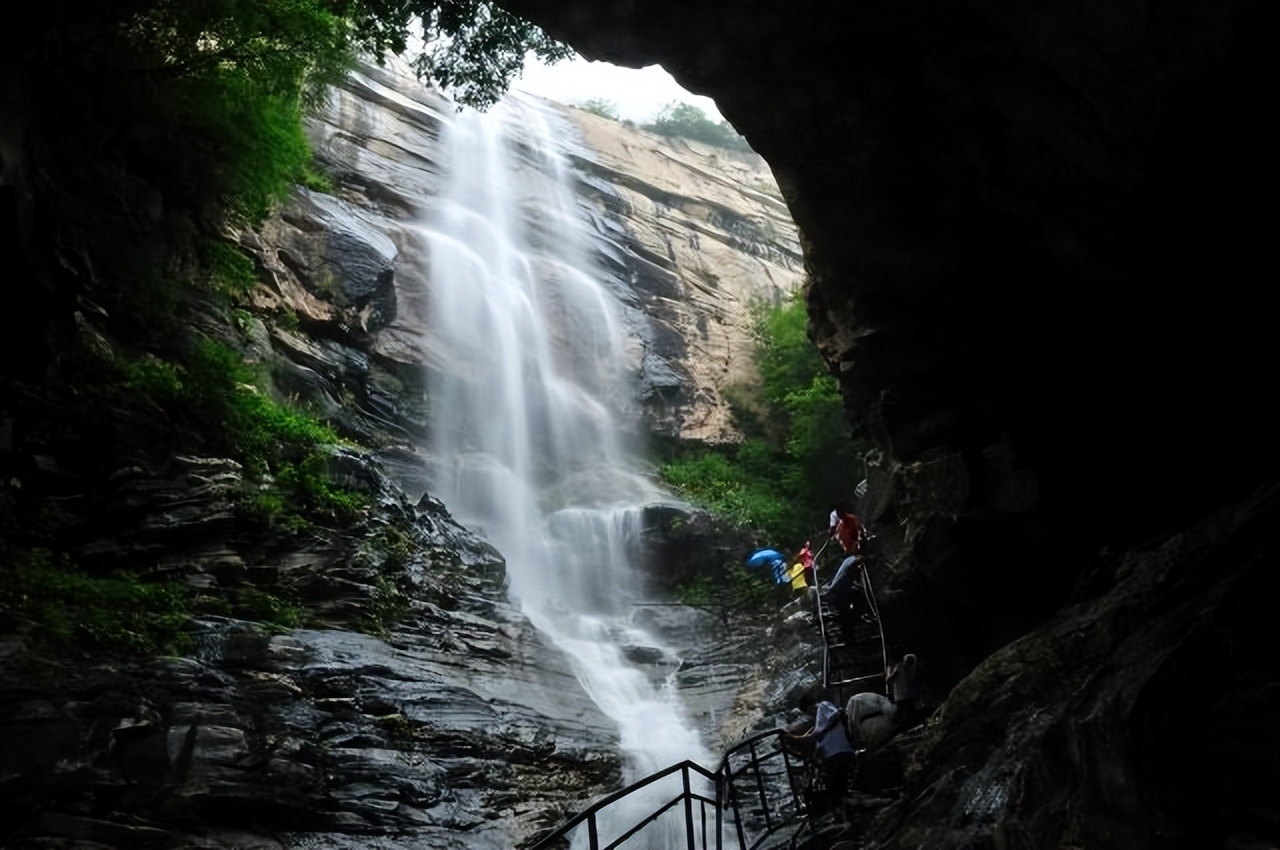 贵州|盘点国内十大仙境般的瀑布，你打卡过几个？
