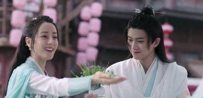 香蜜沉沉烬如霜|你是否发现《与君初相识》和《香蜜沉沉烬如霜》有很多雷同之处呢