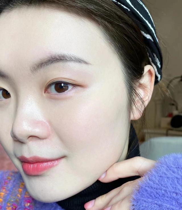 护肤品 女人不管多大，有条件用品牌护肤品，这款老牌国货，被很多人种草