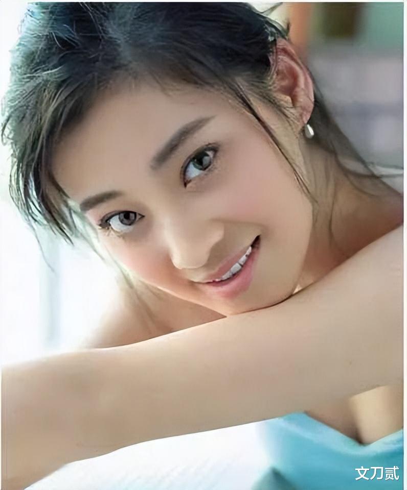 梅婷|梅婷：与“京圈大佬”叶大鹰传绯闻，36岁二婚，和老公恩爱至今