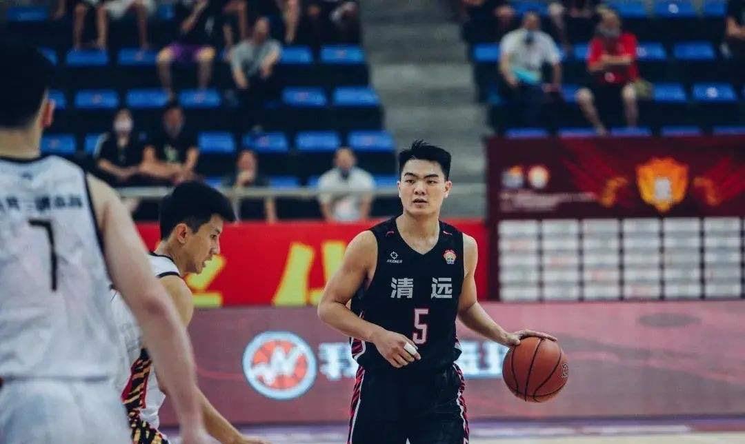 黎伊揚|黎伊揚拿下兩雙，霍楠擺爛爭“北王”