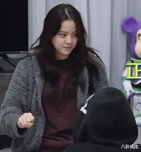 欧阳娜娜|欧阳娜娜居然和他同居了！王源被抛弃了？