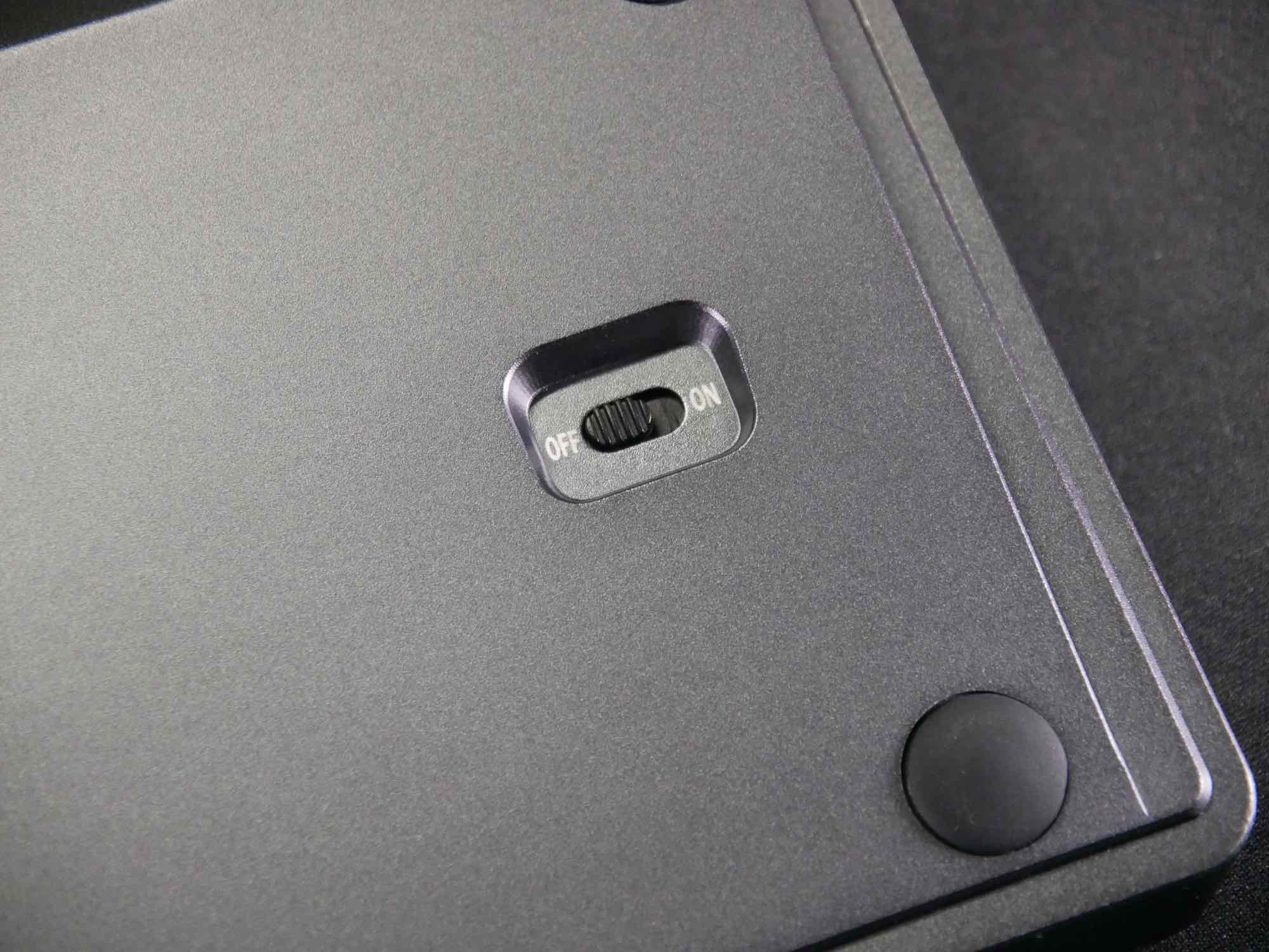 键盘|大厂跨域客制化——黑爵AC064三模套件