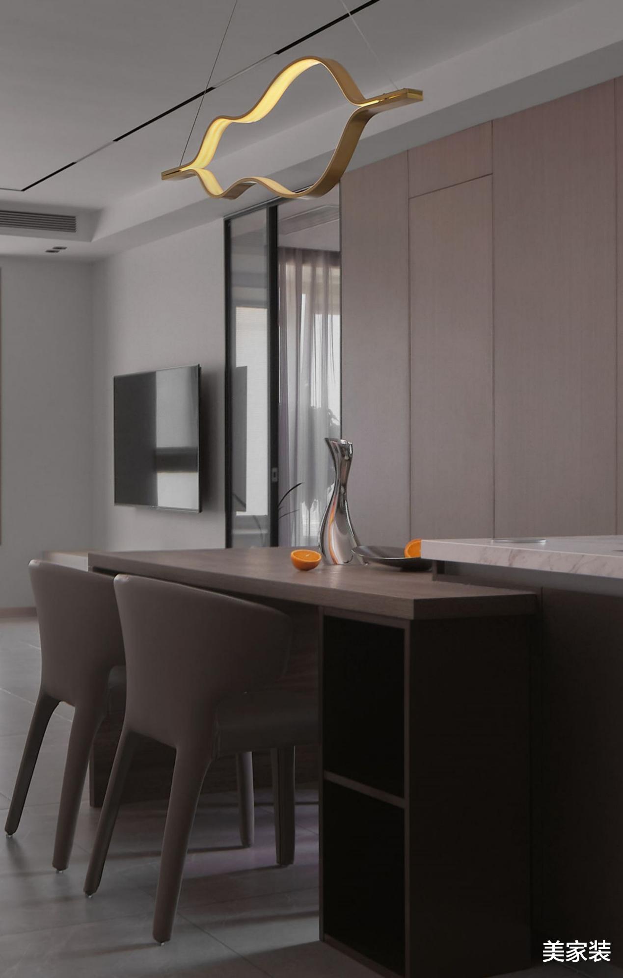 突破常规的意式风情，更别有一番底蕴，让人忍不住停留