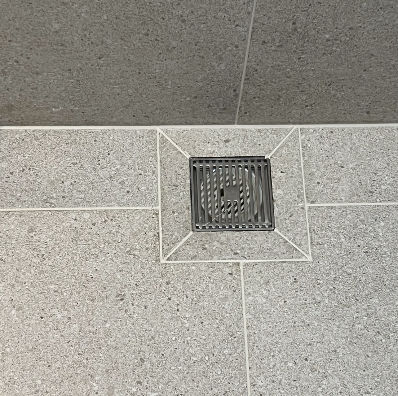 家里装修,这10个东西千万别用自带的,质量差又很贵!