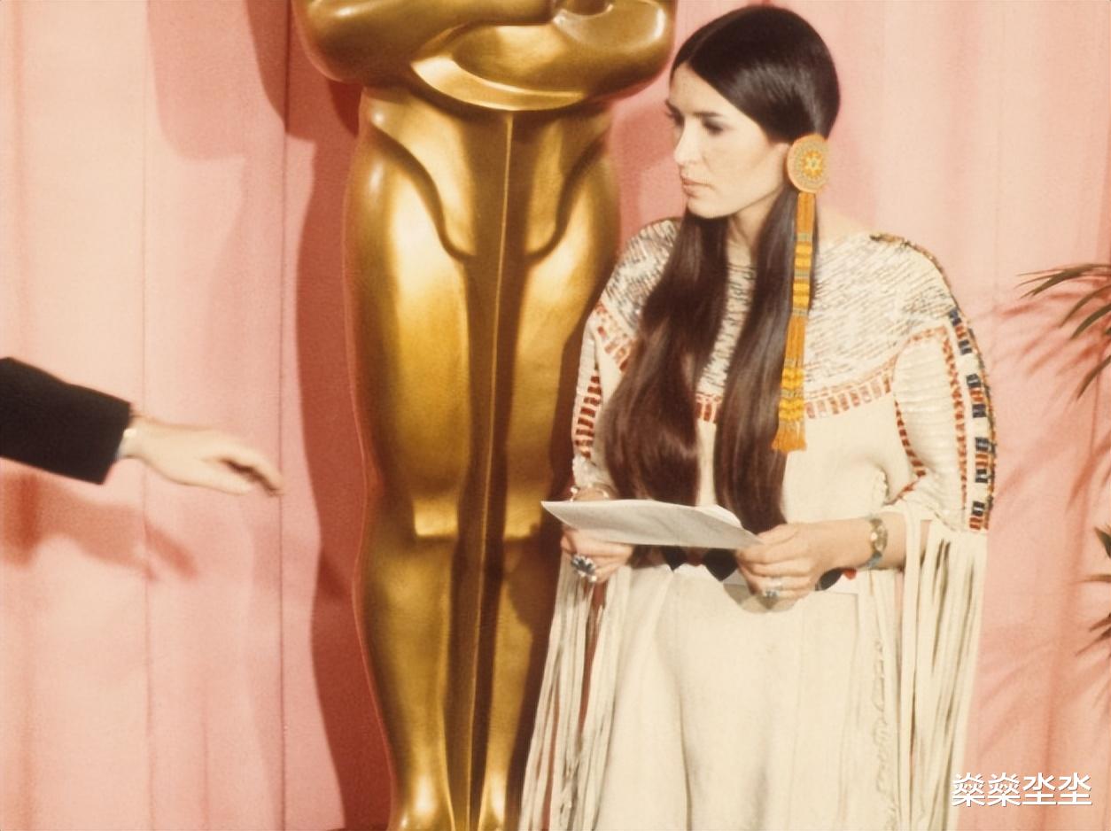 鞠婧祎|用一生向世界复仇，浪荡不羁的马兰·白兰度毁天灭地的一生