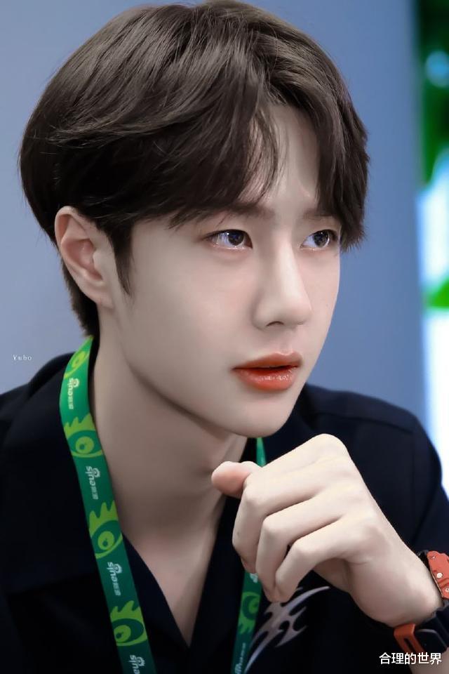 王一博|王一博能帮助乐华娱乐上市成功吗？