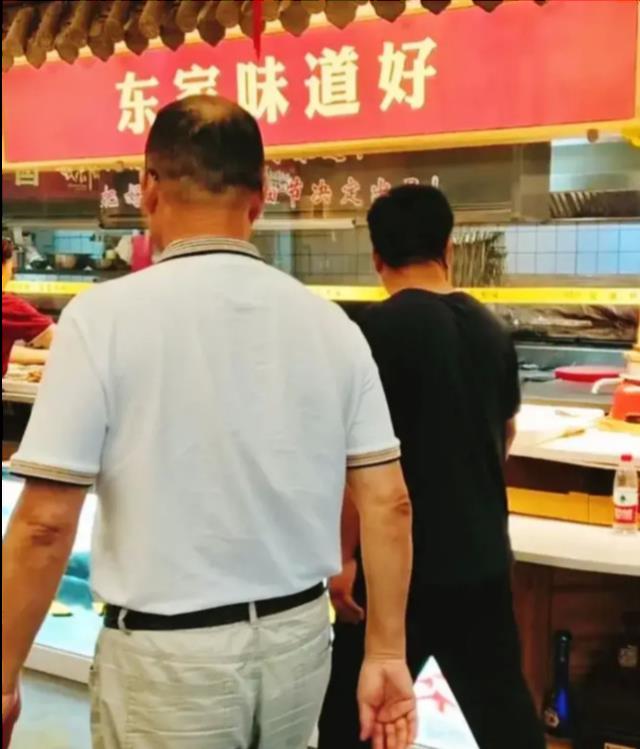 防弹少年团|掀锅盖寓意真相要见底?郭威岳父宴请潘克,许姚田三家汇合没直播