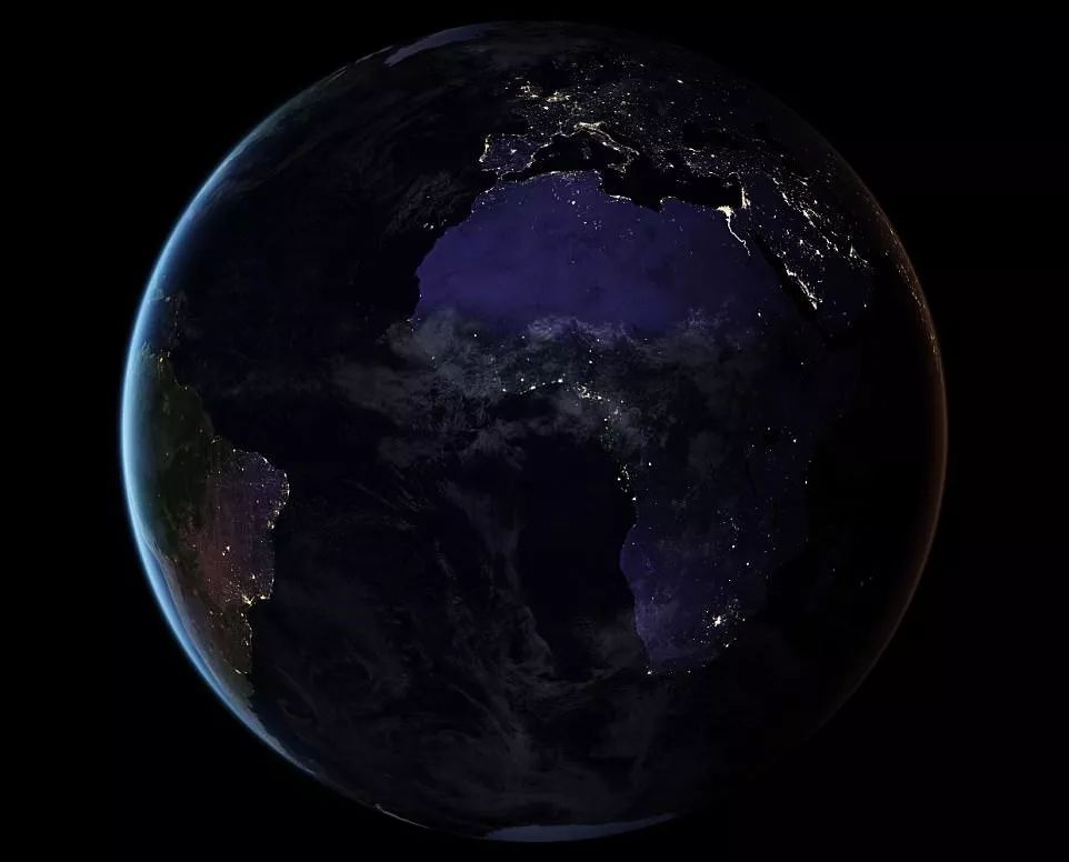 NASA公布夜幕下的地球美景,灯火璀璨,震撼人心