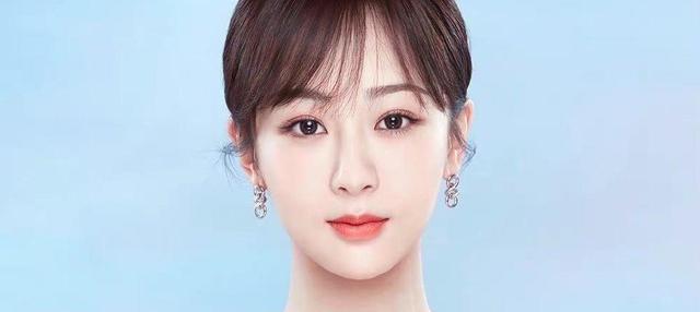 杨紫|杨紫穿礼服不爱露腿，在“余生”中可以找到答案，腿型不占优势