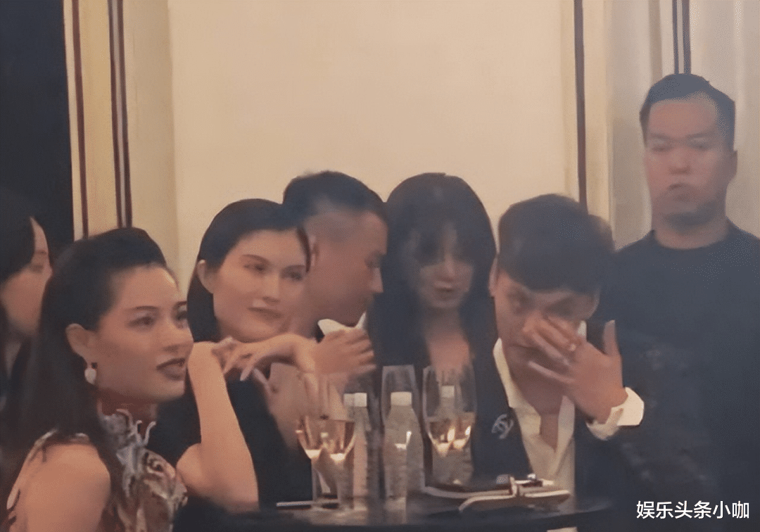 陈伟霆|和“少女杀手”谈恋爱，这是官宣分手了吗？