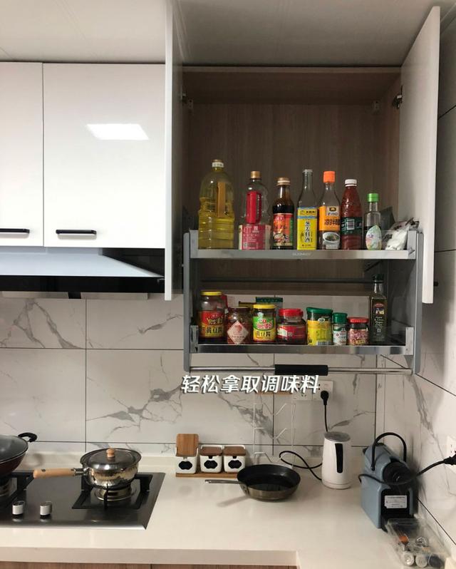 很庆幸,厨房装修坚持增加7个设计,小空间也能越用越顺心!
