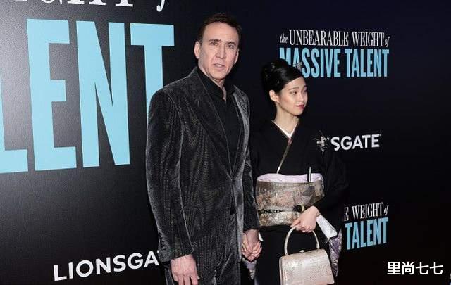 尼古拉斯·凯奇|尼古拉斯凯奇老态太明显！携27岁娇妻亮相，为秀孕肚和服外勒皮带