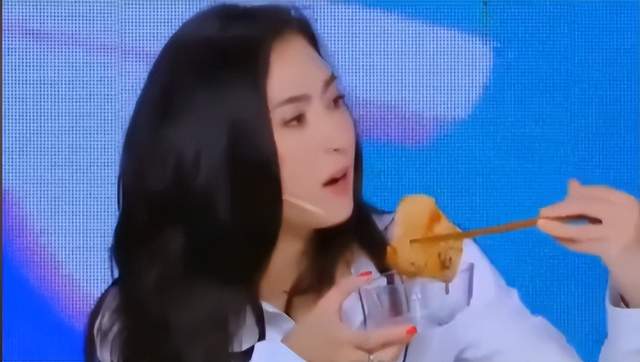 海铃|三胎生父还不知踪影，四胎就悄然降临，张柏芝小腹微微凸起又怀孕