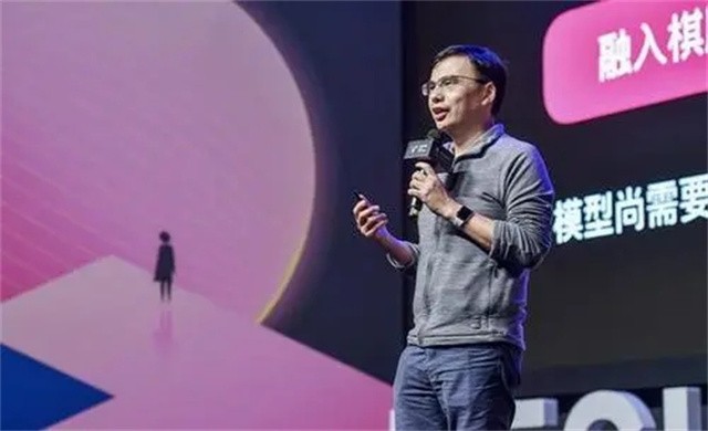 张志东|身家几百亿只开20万的车,8亿人用他的产品,但却没几个人知道他