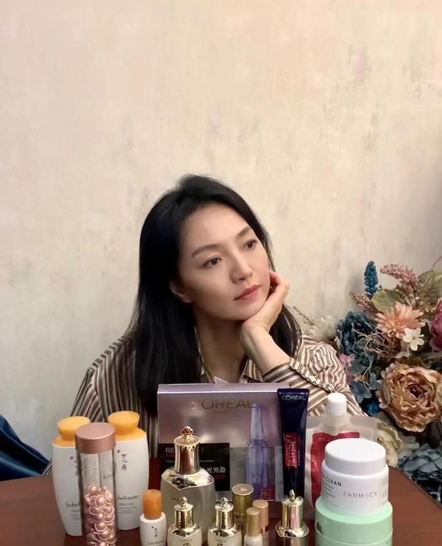 护肤 同样50岁，为什么别人显年轻，你却显老？护肤是关键，你能做到吗