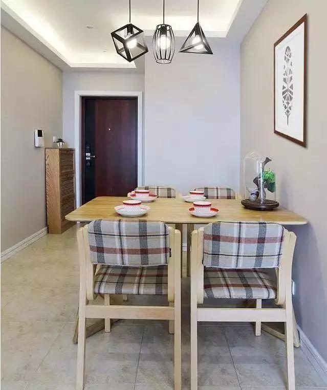 奶茶色小屋,简单大方又有种淡淡的甜蜜感,好美