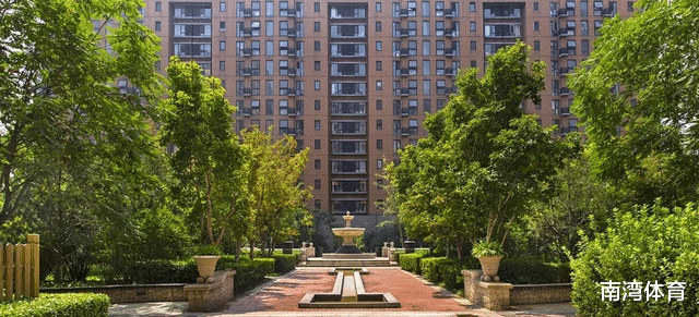 昆明|21年女子跳过中介和房主签约,拒绝支付中介费,称:想钱想疯了?