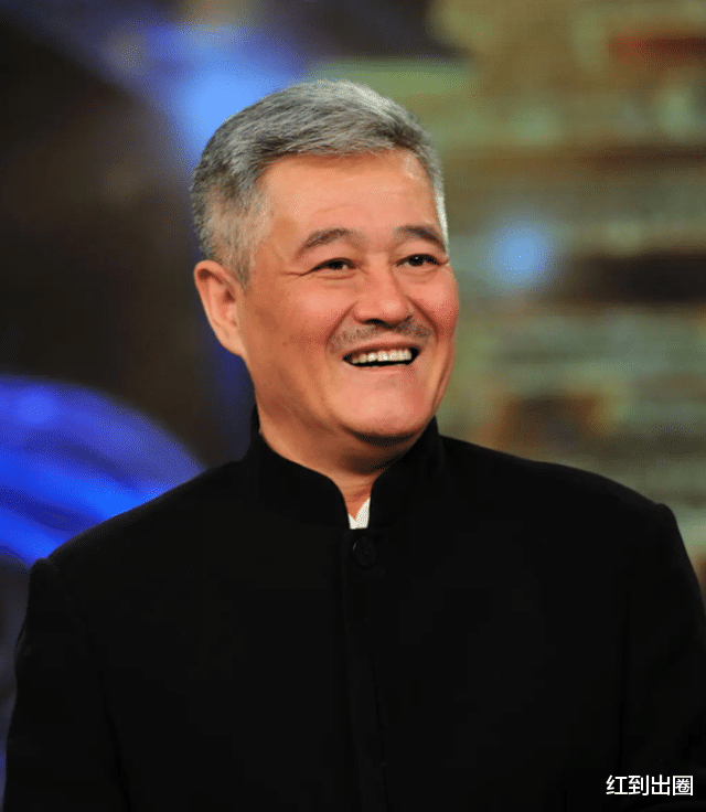 赵本山|众星捐款第二波来了!黄子韬200万佟大为50万,赵本山女儿10万被嫌少