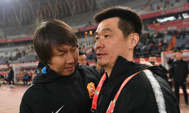 李霄鹏|李霄鹏用一场比赛就证明李铁非成绩原因下课，足协省下600万奖金