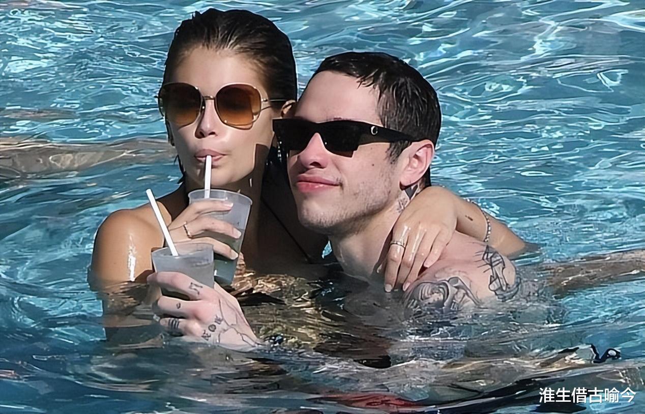 辛迪·克劳馥|辛迪·克劳馥：被誉为世界第二美人和老公恩爱24年，女儿却很花心